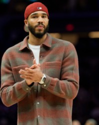 星空体育官网-找虐啊！字母哥复出19+11被吊打！绿军狂胜雄鹿，一战认清3个现实