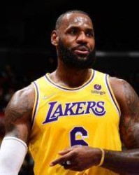 星空体育-无詹湖人本季4胜6负 周六客战绿军他能回来吗？