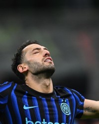 星空体育-斯基拉：国米希望和恰尔汗奥卢续约到2028年并附带1年选择权